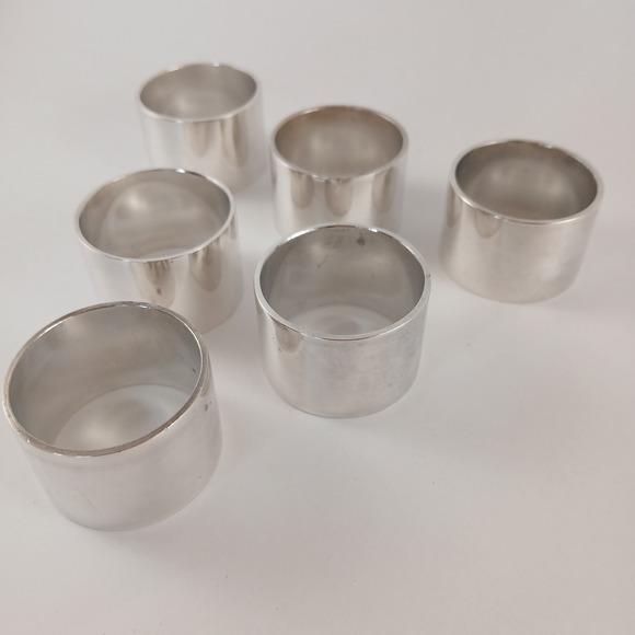 Set of 6 Napkins Rings Holders Silver Plated Unmarked Plain Band Simple - Picture 2 of 4